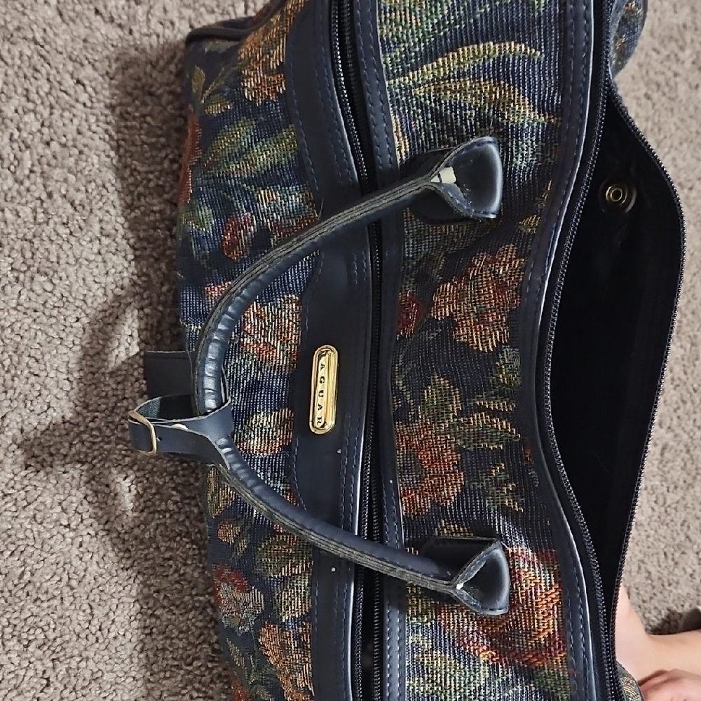 Floral Tapestry Travel Bag